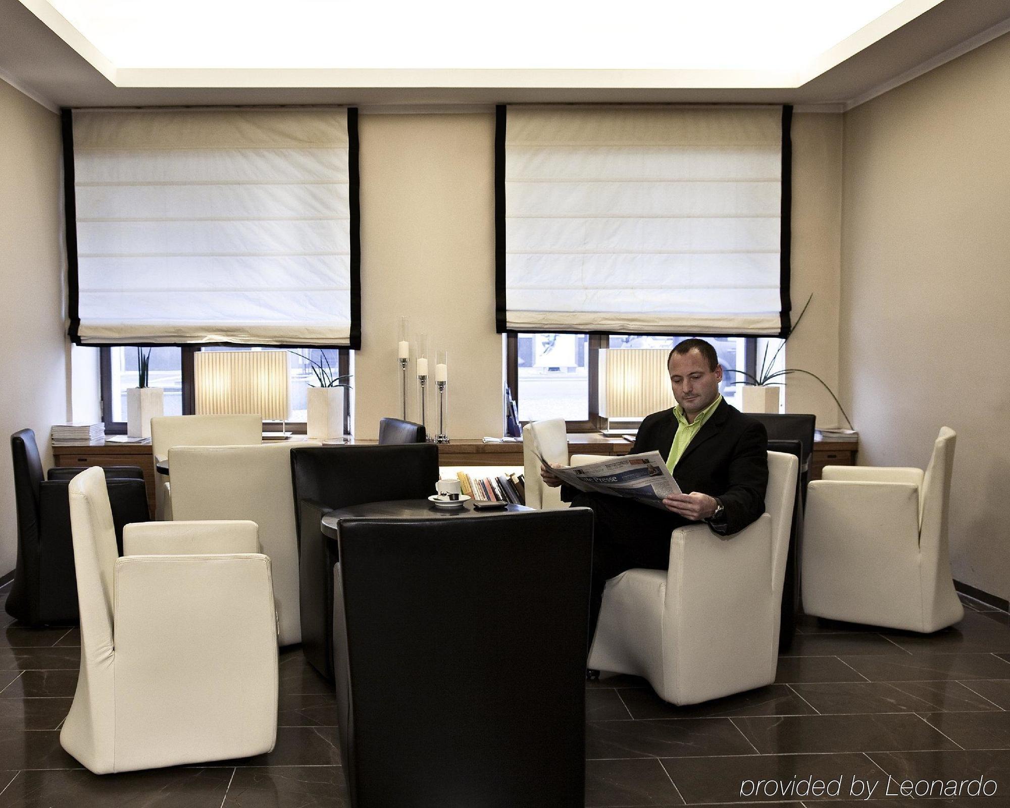 Hotel Ploberger Велс Интериор снимка