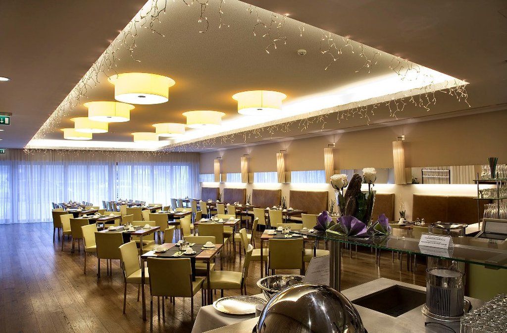 Hotel Ploberger Велс Екстериор снимка